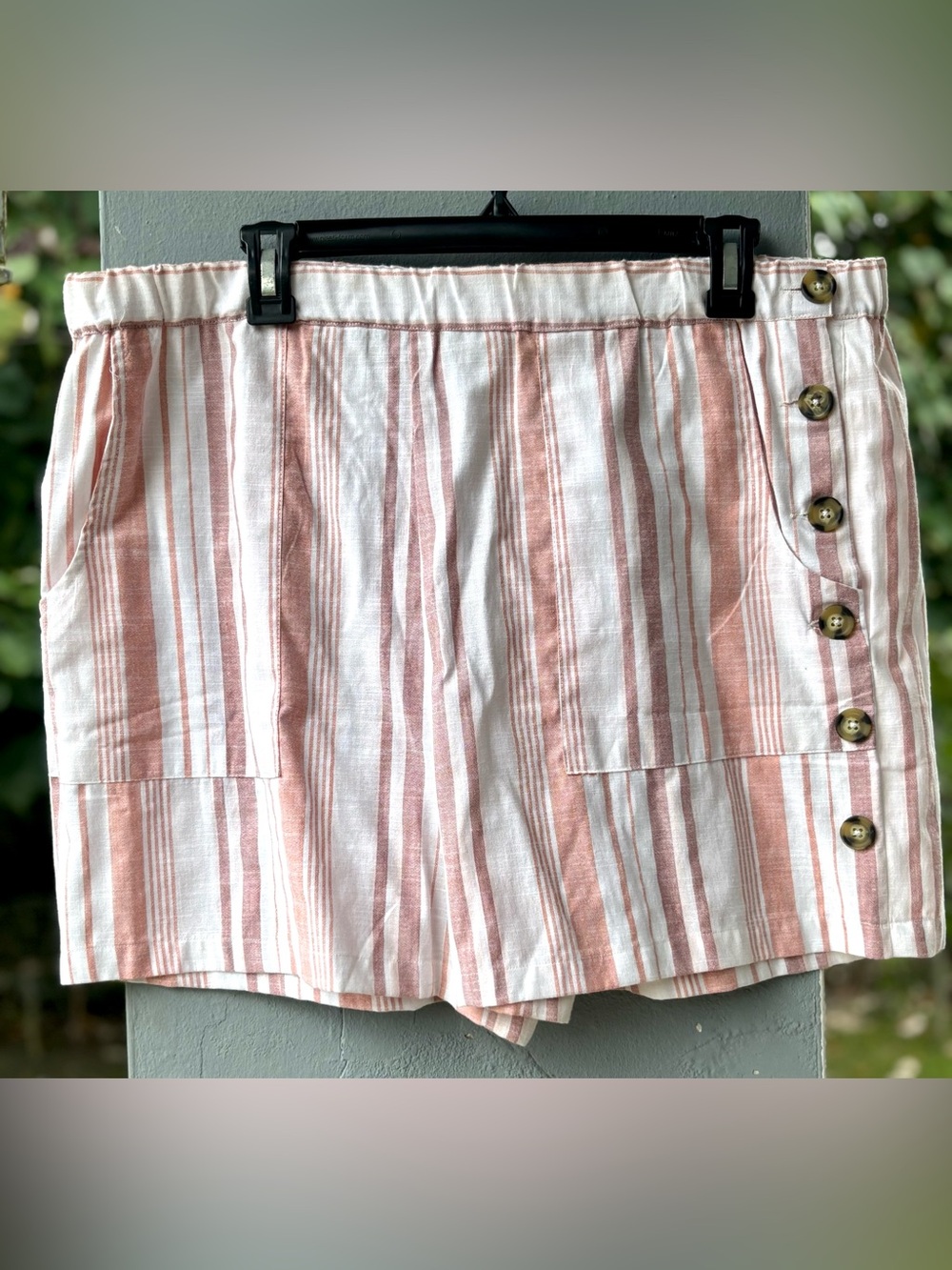 Derek Heart Coral and White Striped Elastic Waist Shorts